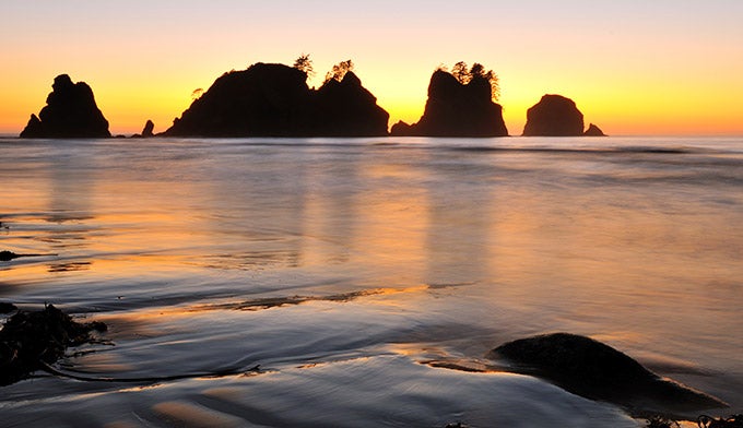 OL-Point-of-Arches-Shi-Shi-Beach_iStock_680 Point of Arches on Shi Shi Beach in Olympic National Park