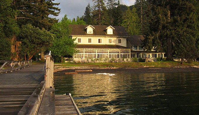 OL-Lake-Crescent-Lodge_WikiKms5333_680 Lake Crescent Lodge in Olympic National Park