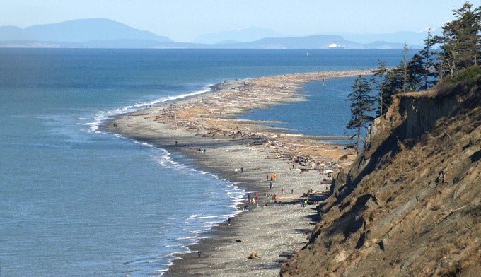 Dungeness-Spit_FlickrEricFrommer_680 Dungeness Spit.