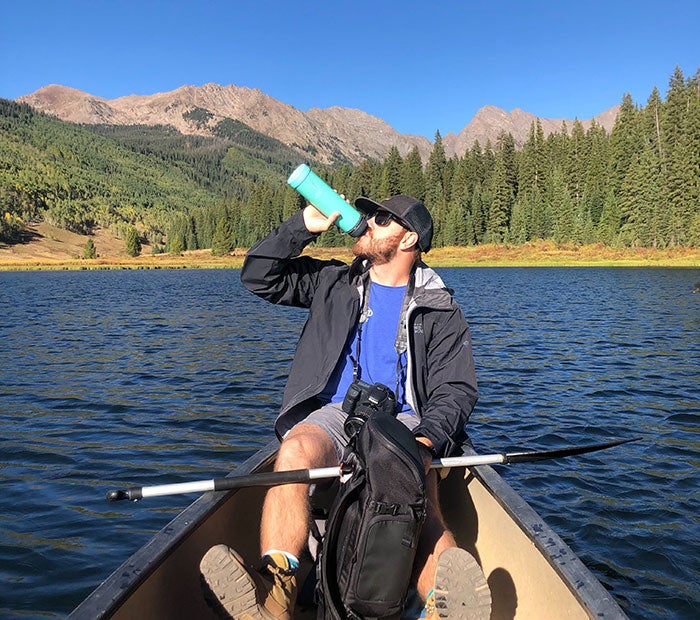 EcoVessel-canoe-BoulderBottle_courtesy_700v Using EcoVessel's Boulder bottle in the park